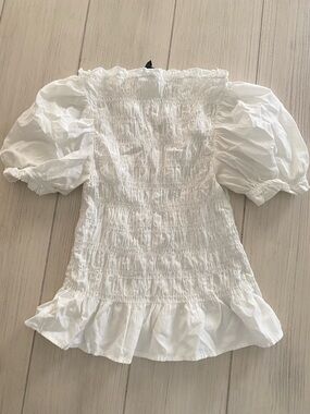 H&M White Smocked Puff-Sleeve Blouse